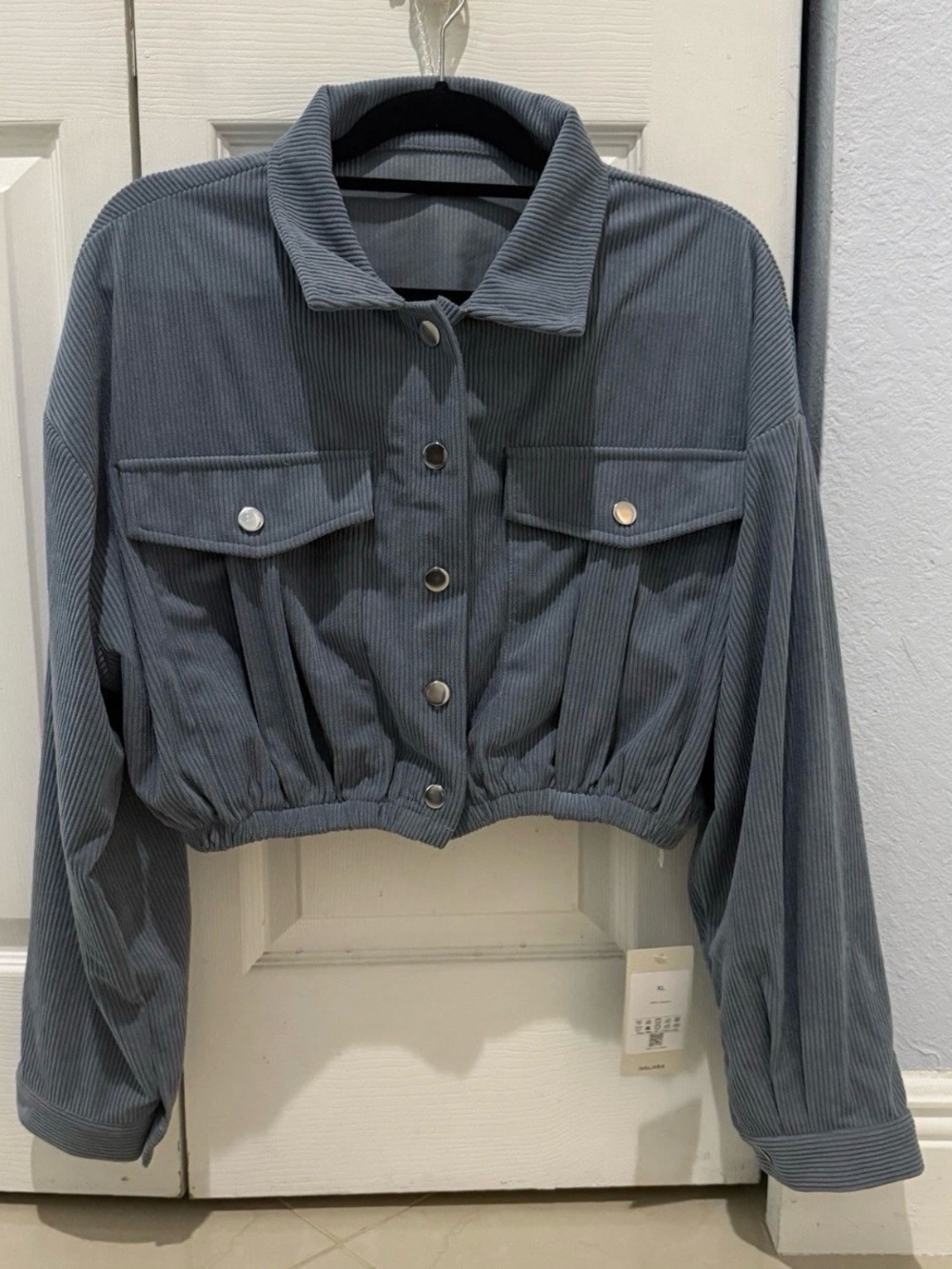 Halara Cropped Corduroy Button-Front Jacket in Slate Gray